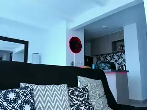 Snapshot of tony_muscle chatting on January 22, 10:48 pm tony muscle online show from January 22, 10:48 pm