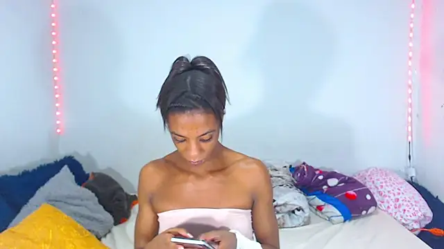 JessicaEbony online show from January 15, 1:45 am