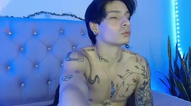 Apolo Hidalgo01 online show from January 17, 3:43 pm