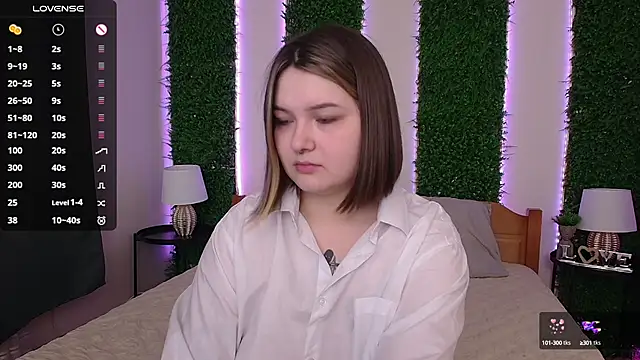 Alice Walters online show from February 25, 4:10 pm