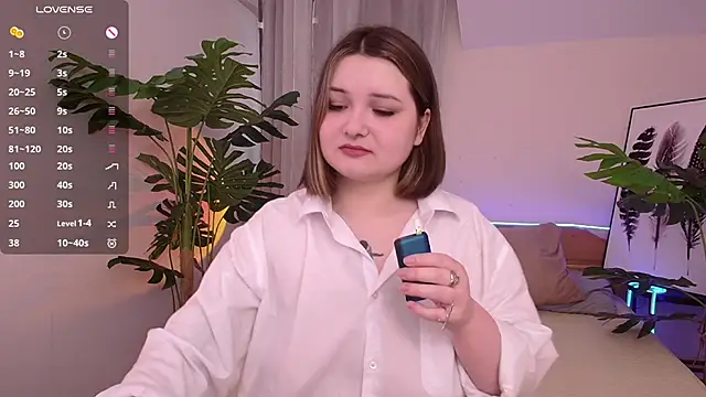 Alice Walters online show from March 11, 3:23 pm