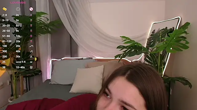 Alice Walters online show from September 10, 2:39 pm