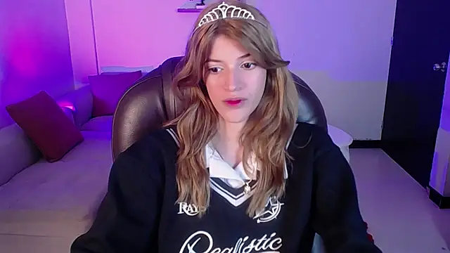 Nora Vennucci online show from January 20, 6:21 pm