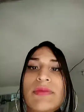 Pussycat 9999 online show from December 21, 4:25 pm