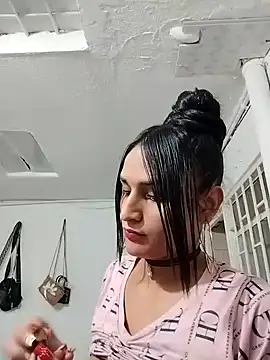 Pussycat 9999 online show from December 24, 1:17 pm