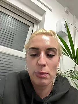 Barbie 26 online show from December 5, 6:44 pm