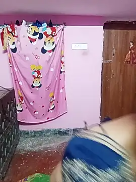 Cute-Simmi online show from December 5, 2:11 pm