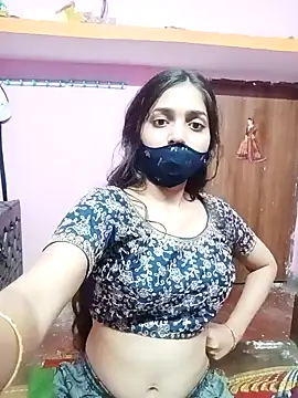 Cute-Simmi online show from December 31, 3:42 pm