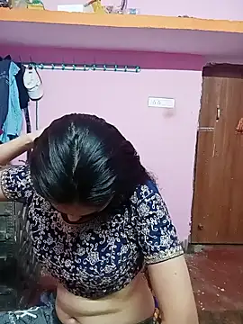 Cute-Simmi online show from January 8, 2:25 pm