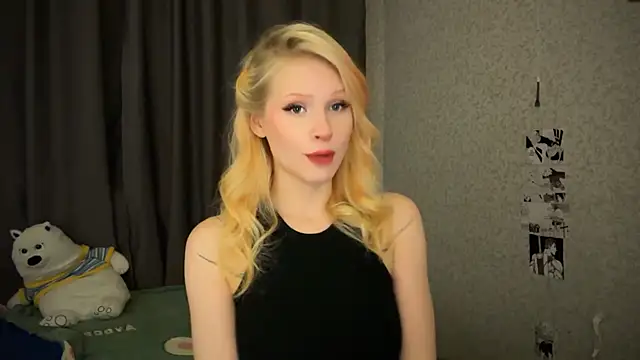 lisa barbie online show from January 20, 2:25 pm