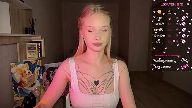 lisa barbie online show from October 11, 6:28 pm