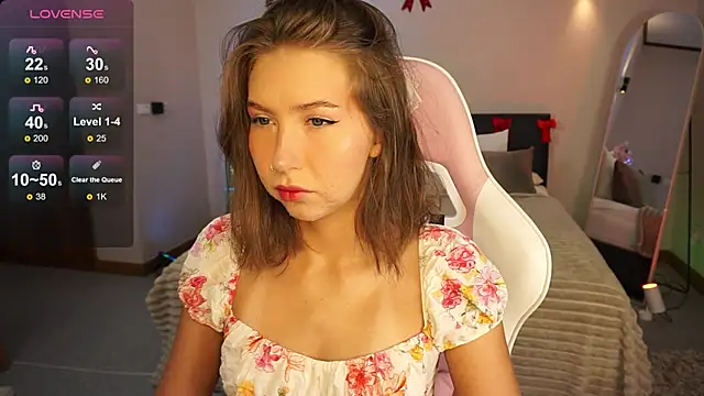 LinaSiren online show from December 29, 3:22 am