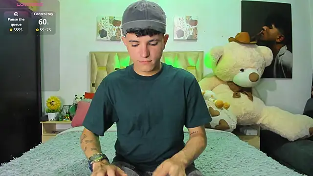 patrick sanzz online show from September 15, 9:04 pm