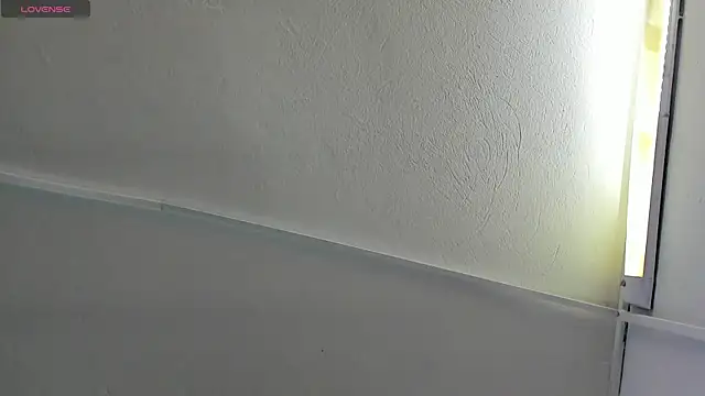 Amy Kiitty  online show from September 27, 12:43 pm