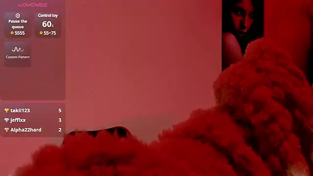 Snapshot of _Chartlotte chatting on February 13, 4:43 am Chartlotte online show from February 13, 4:43 am