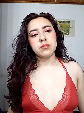 Snapshot of Emi_chik chatting on January 17, 9:28 am Emi chik online show from January 17, 9:28 am