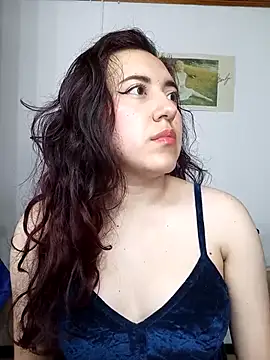 Snapshot of Emi_chik chatting on February 27, 5:47 pm Emi chik online show from February 27, 5:47 pm