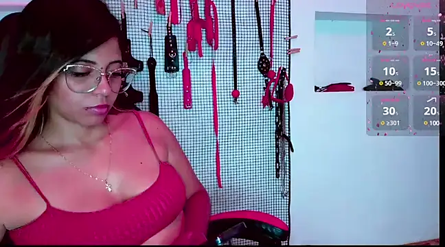 Snapshot of Megaan_Greey chatting on January 10, 6:28 pm Megaan Greey online show from January 10, 6:28 pm