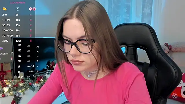 Snapshot of Marta_May_ chatting on January 11, 7:16 pm Marta May online show from January 11, 7:16 pm