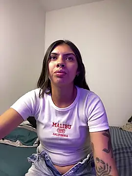 Argentiiniita online show from March 22, 2:27 am