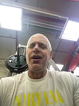 luv2masterb8247 online show from February 15, 2:04 am