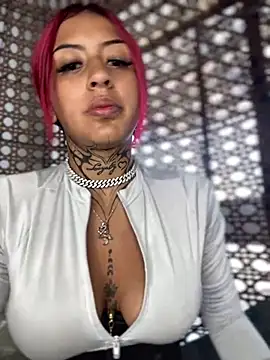 Kuromi LS online show from January 13, 2:21 pm