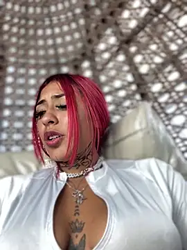 Kuromi LS online show from January 13, 5:23 pm