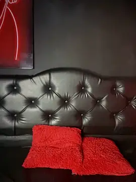 Kuromi LS online show from February 10, 5:52 pm