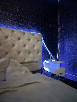 Kuromi LS online show from February 22, 7:47 pm