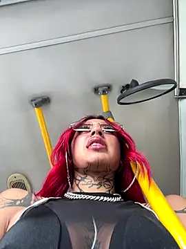 Kuromi LS online show from October 1, 7:09 pm