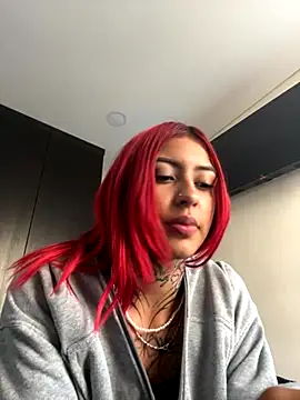 Kuromi LS online show from November 4, 7:35 pm