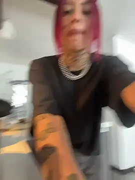 Kuromi LS online show from November 25, 6:30 pm