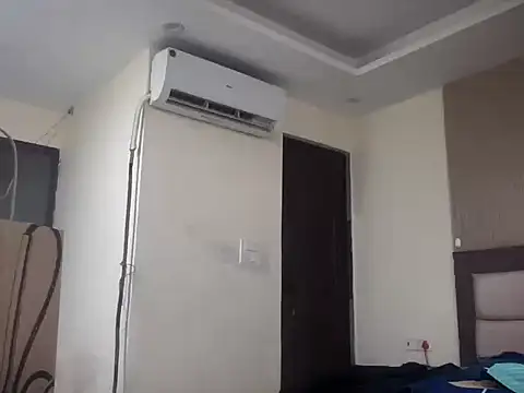 showoff 99 online show from December 2, 7:09 pm