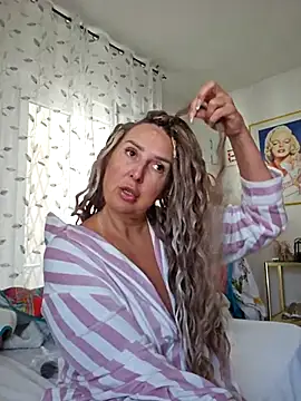 MariaRichi  online show from October 3, 7:16 am