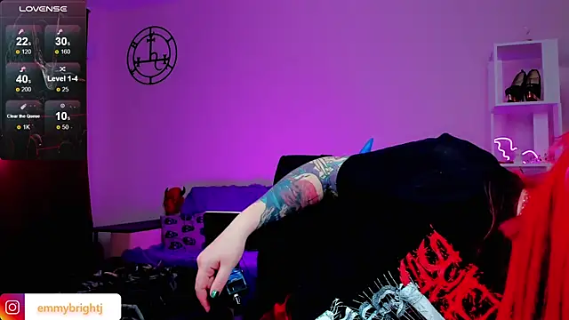 Emmybrightj  online show from January 6, 1:53 am