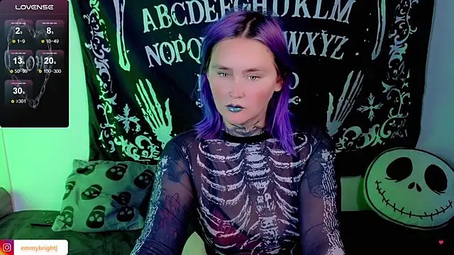 Emmybrightj  online show from September 21, 11:34 am