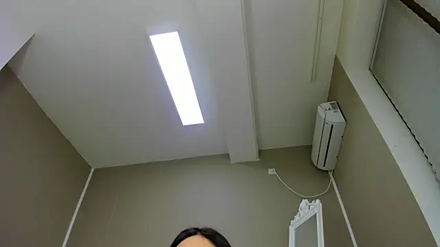 Kimi Ivy online show from February 23, 4:50 am