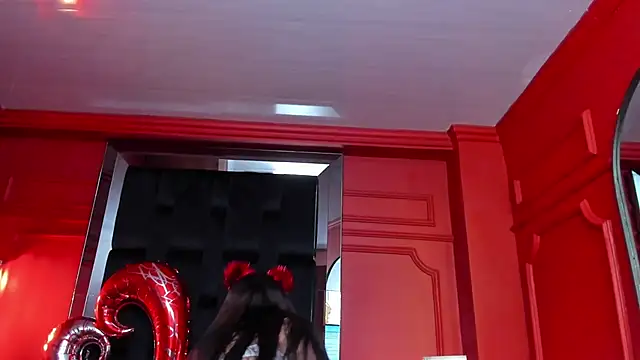 nathalie rossel online show from February 13, 7:10 pm