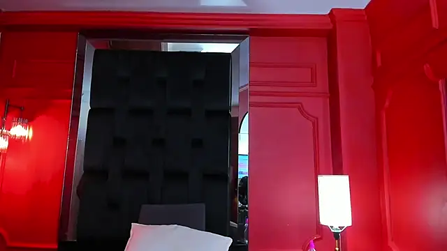 nathalie rossel online show from March 6, 1:16 am