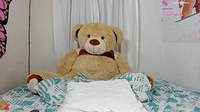 sweet amalia4 online show from September 16, 8:43 pm