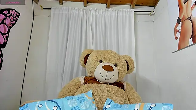 sweet amalia4 online show from September 23, 3:04 pm