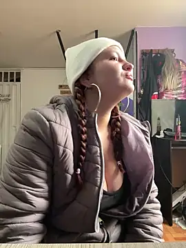 Snapshot of Naiara_Sex_ chatting on February 22, 5:24 pm Naiara Sex online show from February 22, 5:24 pm