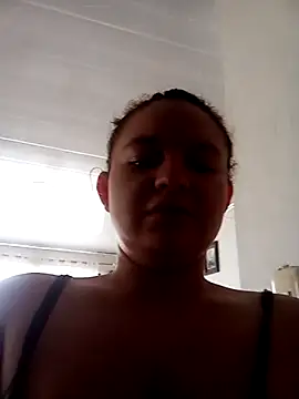 Snapshot of Naiara_Sex_ chatting on March 6, 1:24 pm Naiara Sex online show from March 6, 1:24 pm