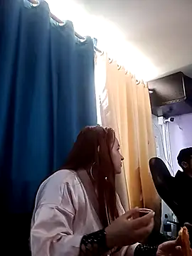 Snapshot of Naiara_Sex_ chatting on March 8, 4:28 pm Naiara Sex online show from March 8, 4:28 pm