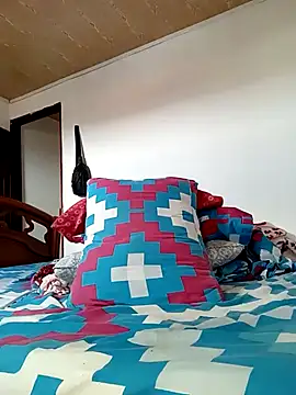 DalianHR33 online show from March 1, 5:05 pm