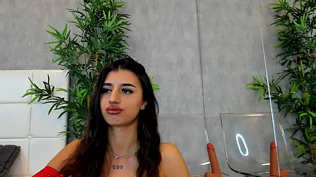 KatelynSparks online show from February 24, 6:38 am