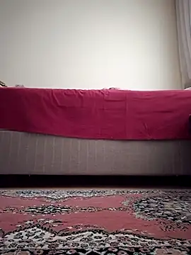 Snapshot of nyraminyon chatting on October 24, 12:01 pm nyraminyon online show from October 24, 12:01 pm