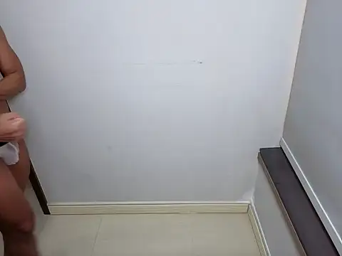 Snapshot of asiajustin11 chatting on October 26, 3:34 am asiajustin11 online show from October 26, 3:34 am