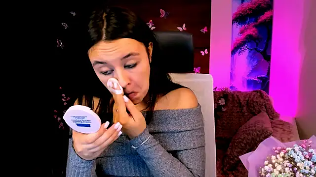 rozmary ket online show from January 31, 5:10 pm