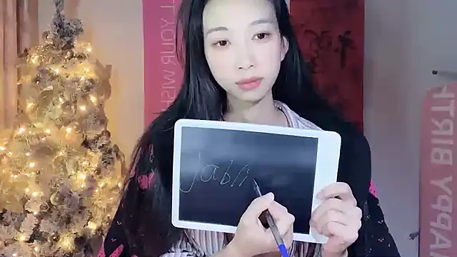 Lili-2 online show from December 28, 4:52 pm